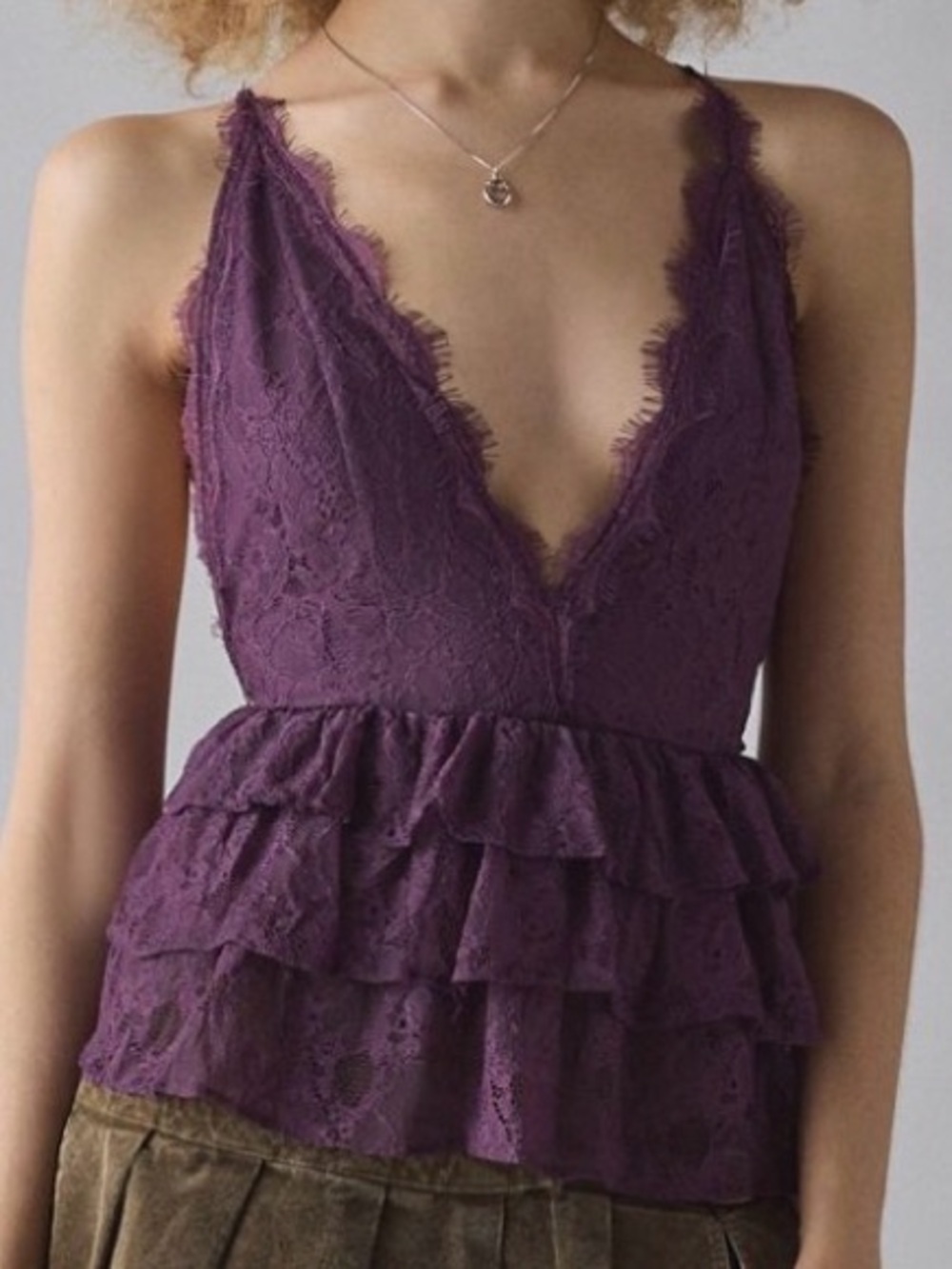 Kimchi Blue Antoinette Plunging Tiered Lace Babydoll Cami